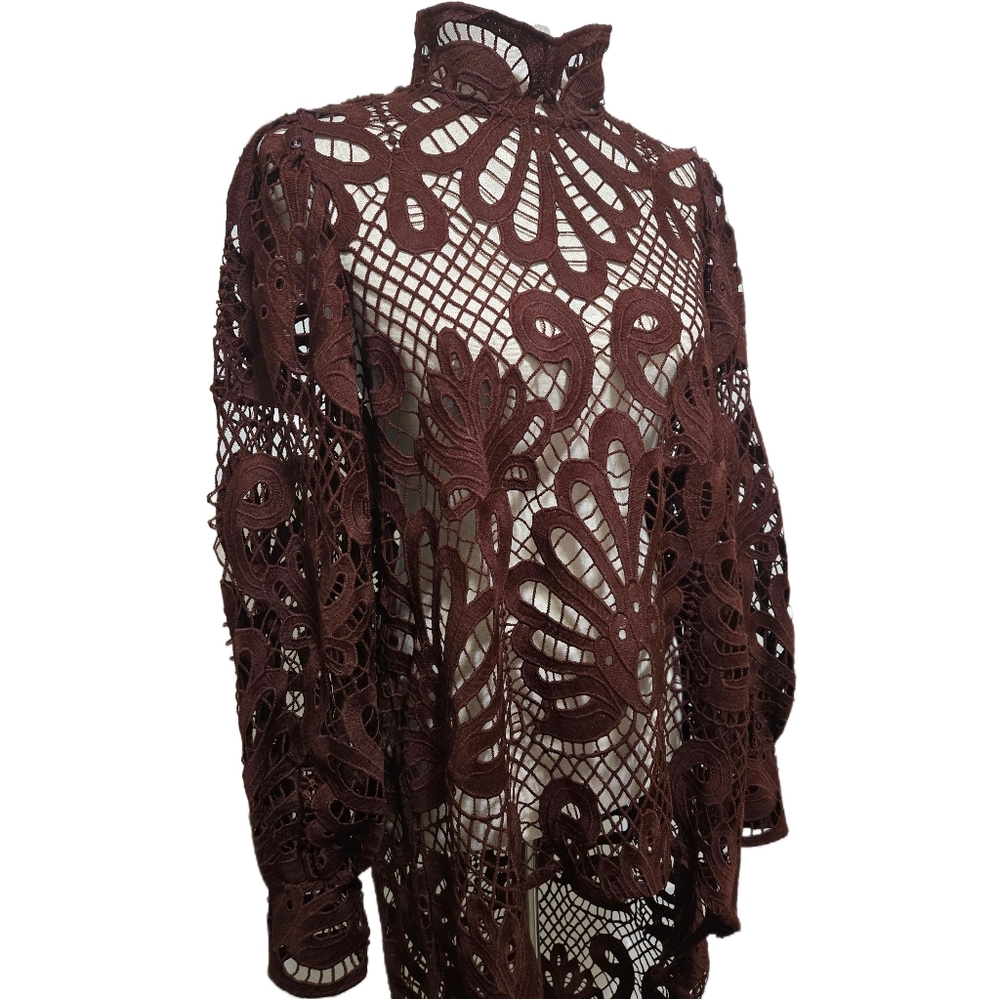 Boston Proper Chocolate Brown Crochet Lace High-Low Top Mock Neck Size Medium - Picture 4 of 13